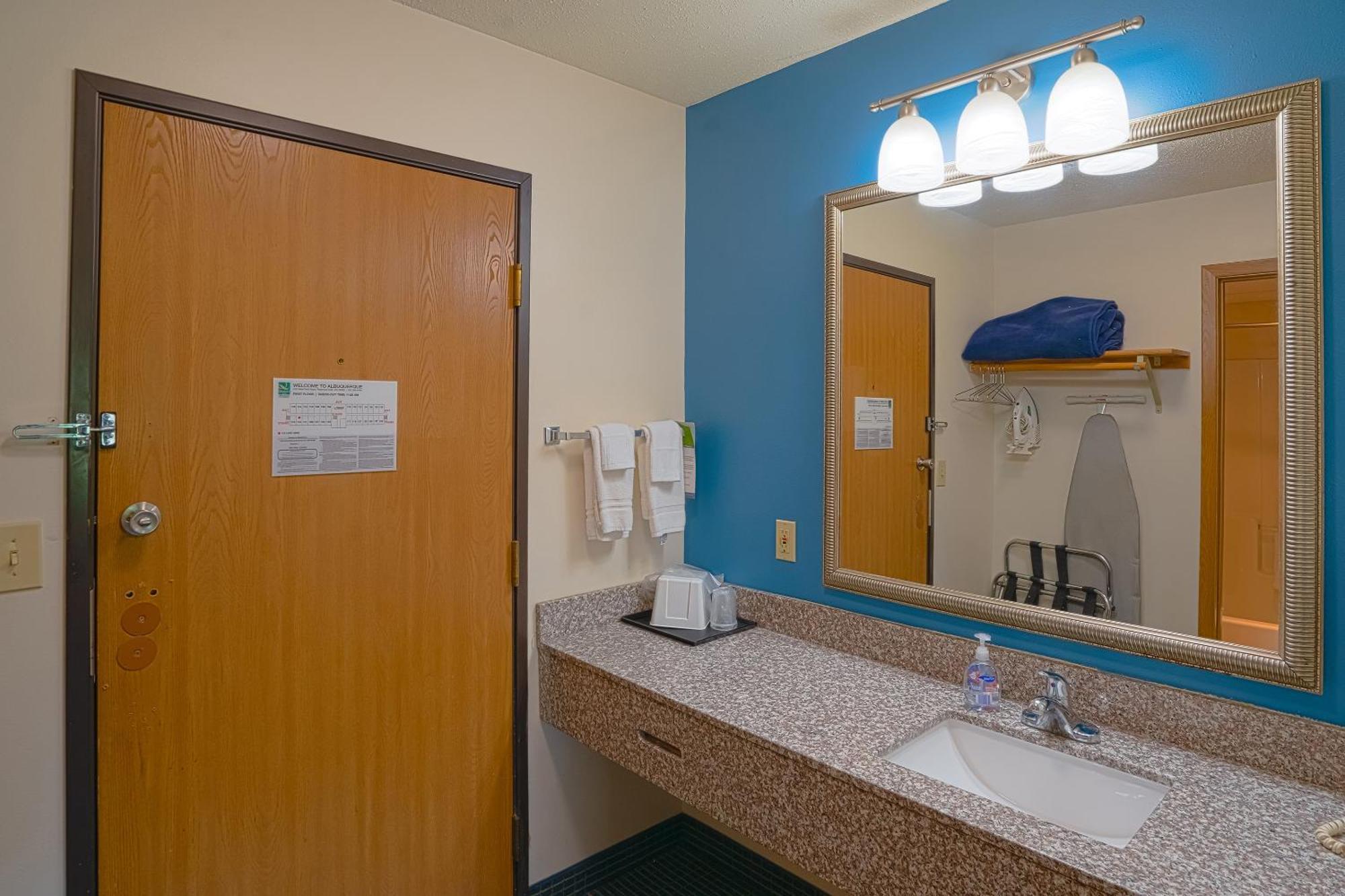 Oyo Hotel Redwood Falls Near Jackpot Casino Luaran gambar